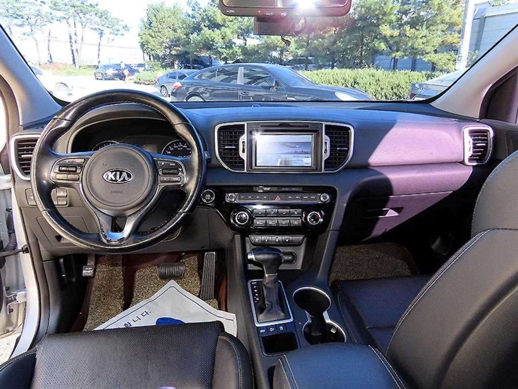 KIA Sportage - Vista 6