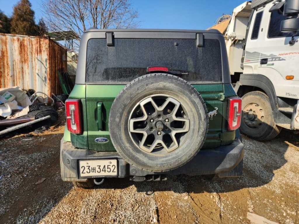 Ford Bronco - Vista 5