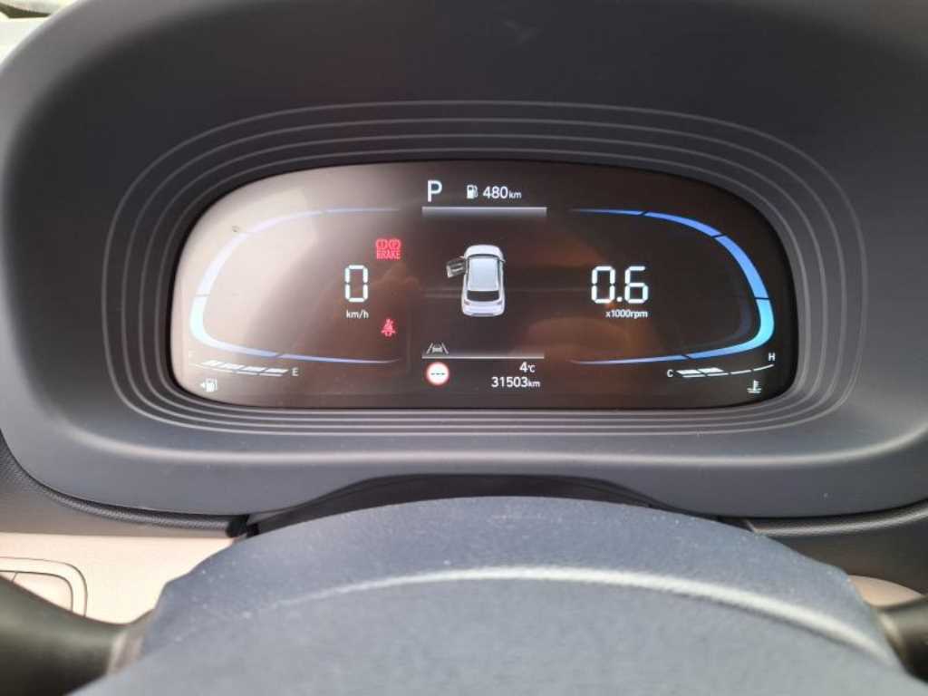 HYUNDAI Venue - Vista 8