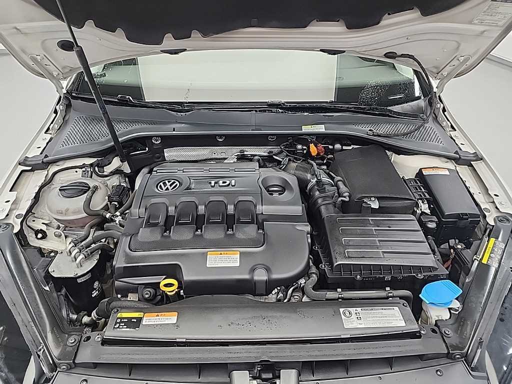 Volkswagen Golf - Vista 5