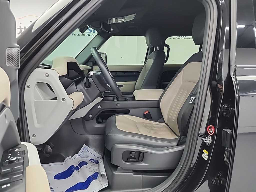 Land Rover Defender - Vista 9