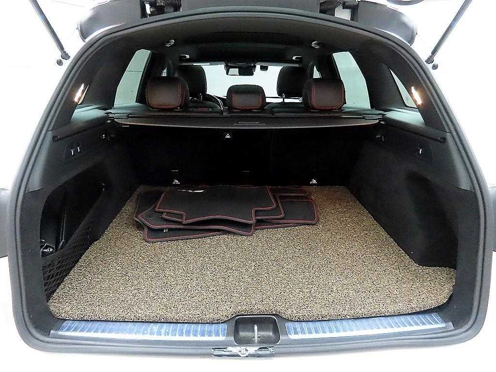 Mercedes Benz GLC Class 2018 Blanco - Importación desde Corea - HF Imports Iquique - Foto 17