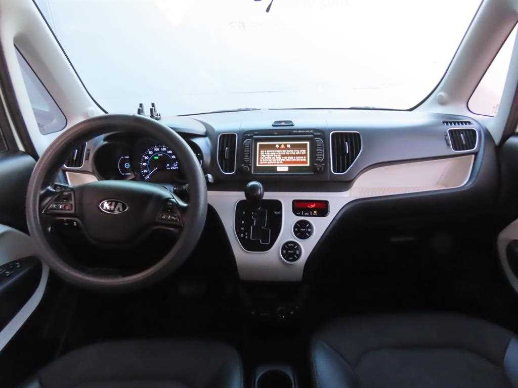 KIA Ray - Vista 7