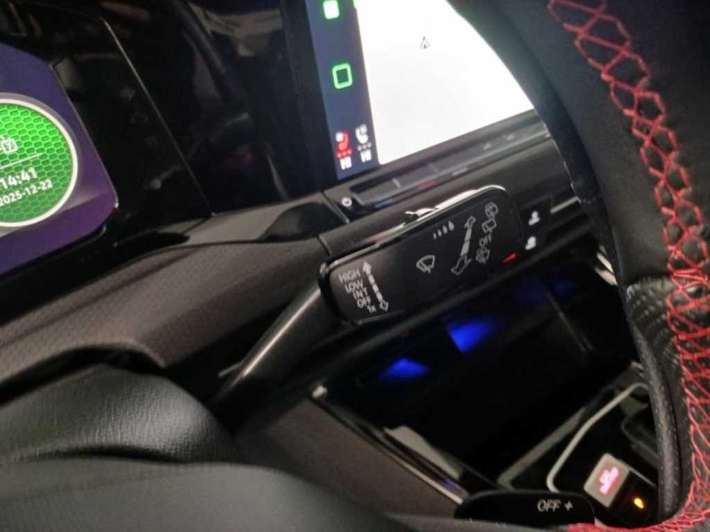 Volkswagen Golf 2023 Blanco - Importación desde Corea - HF Imports Iquique - Foto 17