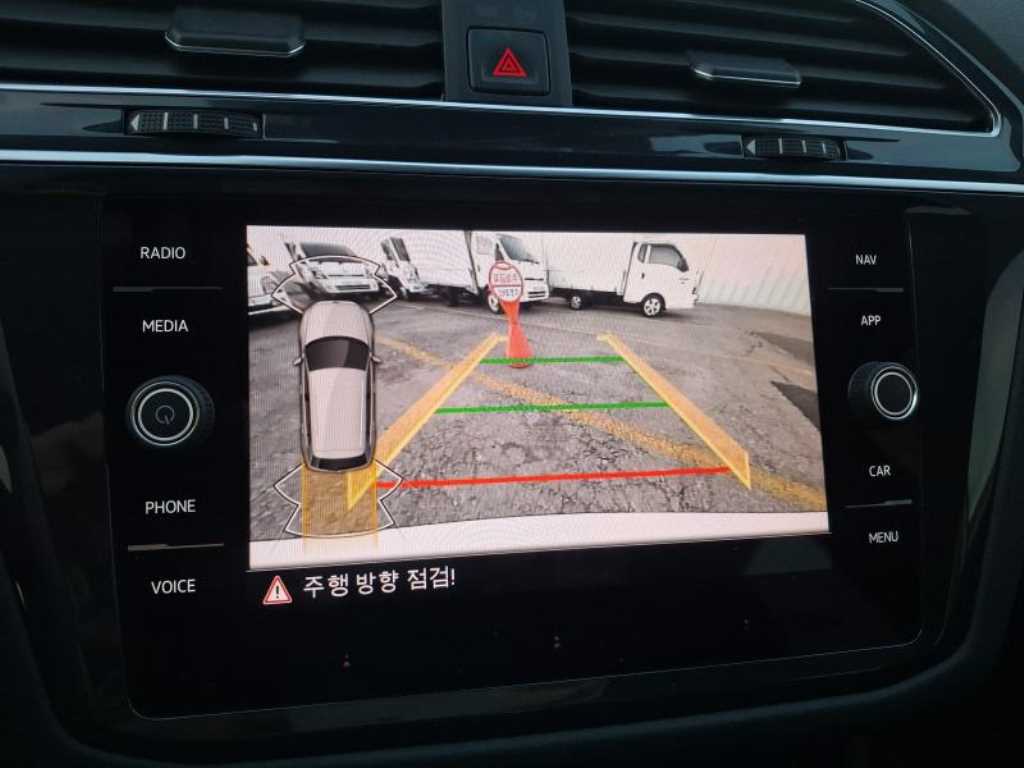 Volkswagen Tiguan - Vista 7