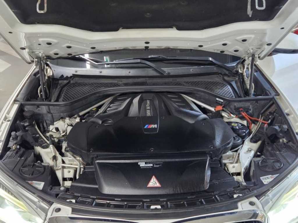 BMW X5M 2015 Blanco - Importación desde Corea - HF Imports Iquique - Foto 20