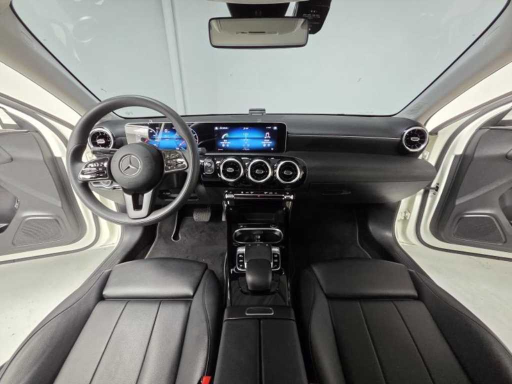 Mercedes Benz A Class - Vista 6