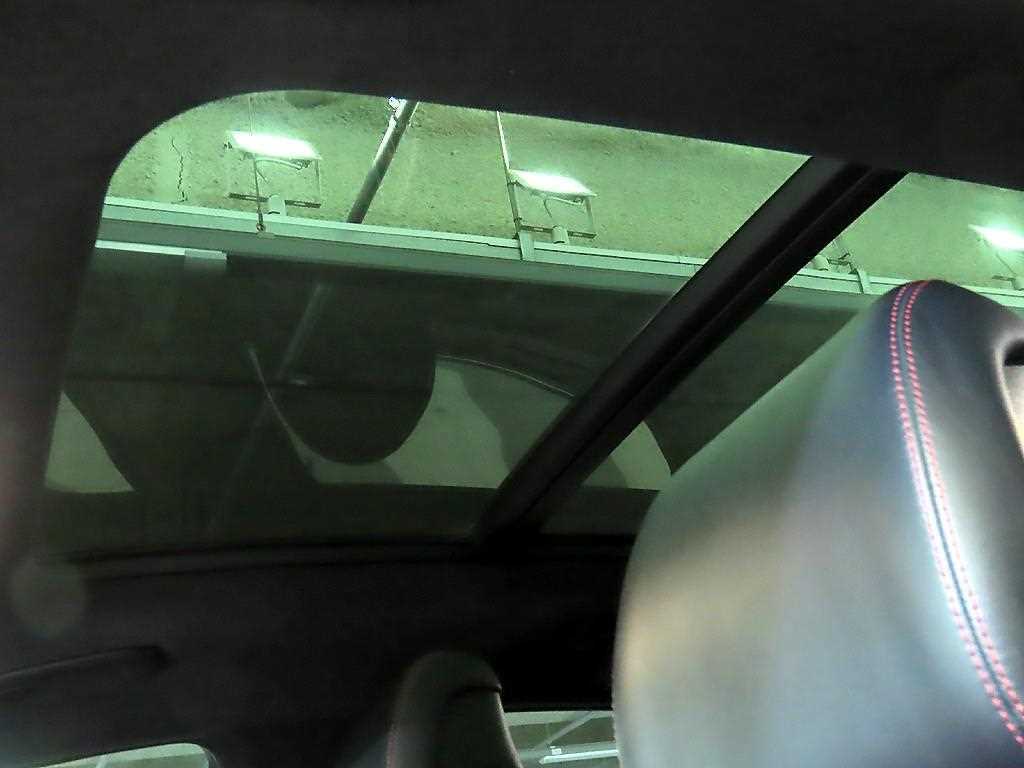 Genesis GV70 2022 Verde - Importación desde Corea - HF Imports Iquique - Foto 15