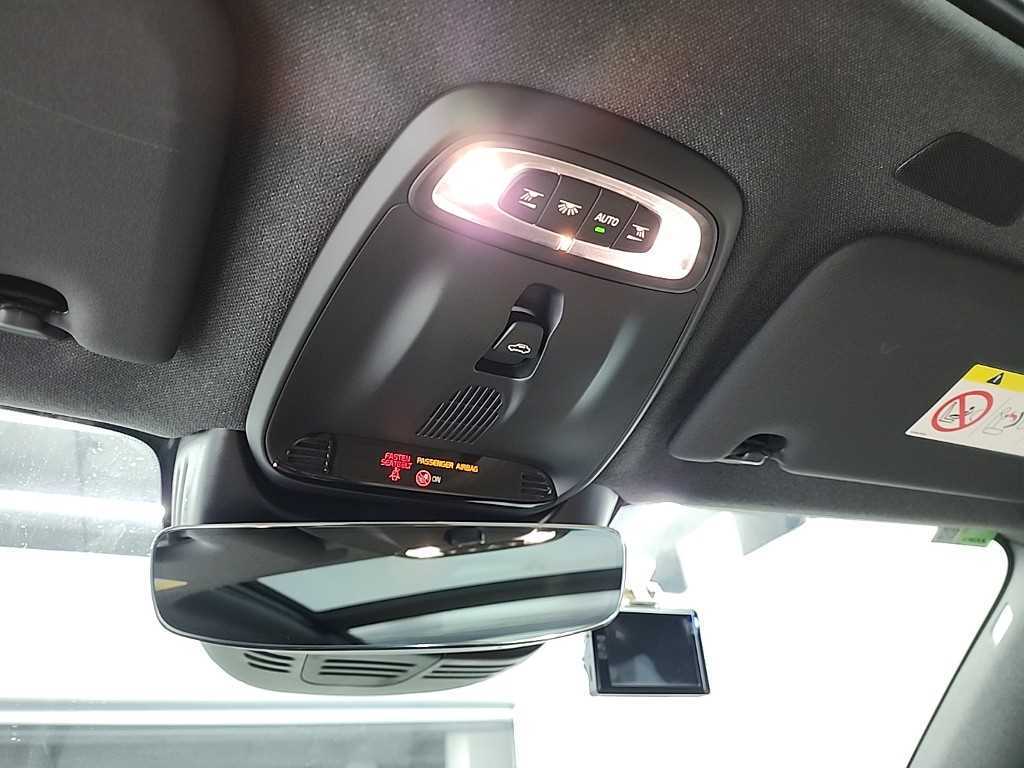 Volvo XC40 2020 Blanco - Importación desde Corea - HF Imports Iquique - Foto 18