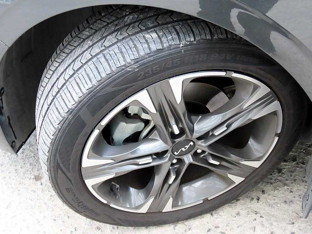 KIA K5 2022 Gris - Importación desde Corea - HF Imports Iquique - Foto 20