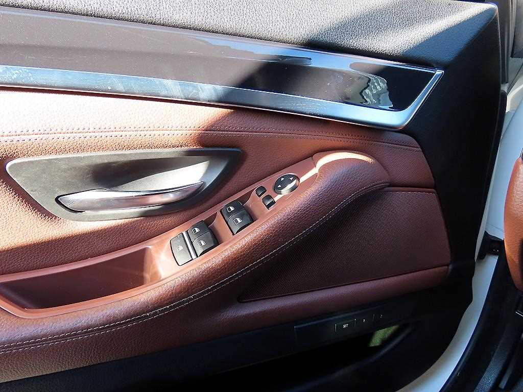 BMW 5 Series - Vista 12