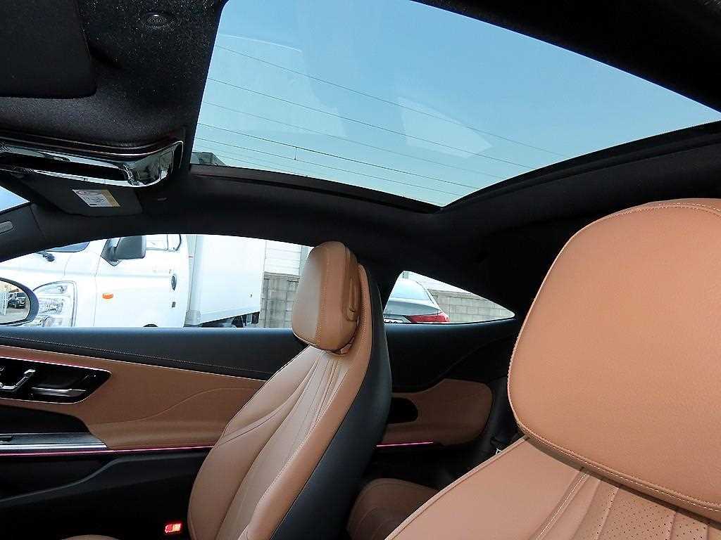 Mercedes Benz CLE Class 2025 Blanco - Importación desde Corea - HF Imports Iquique - Foto 18