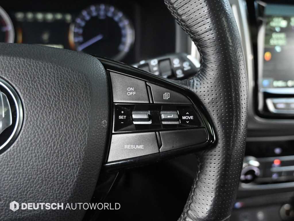 Ssangyong Rexton 2018 Negro - Importación desde Corea - HF Imports Iquique - Foto 18