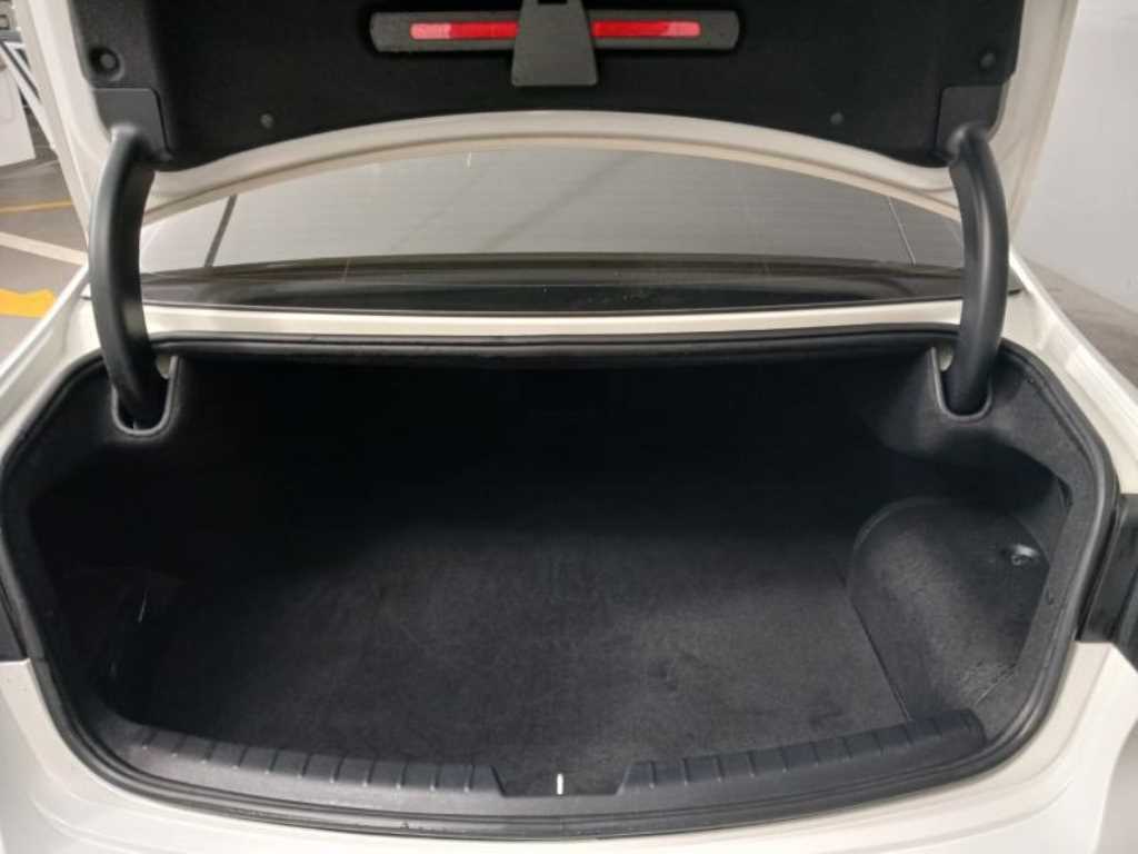 KIA K7 2020 Blanco - Importación desde Corea - HF Imports Iquique - Foto 18