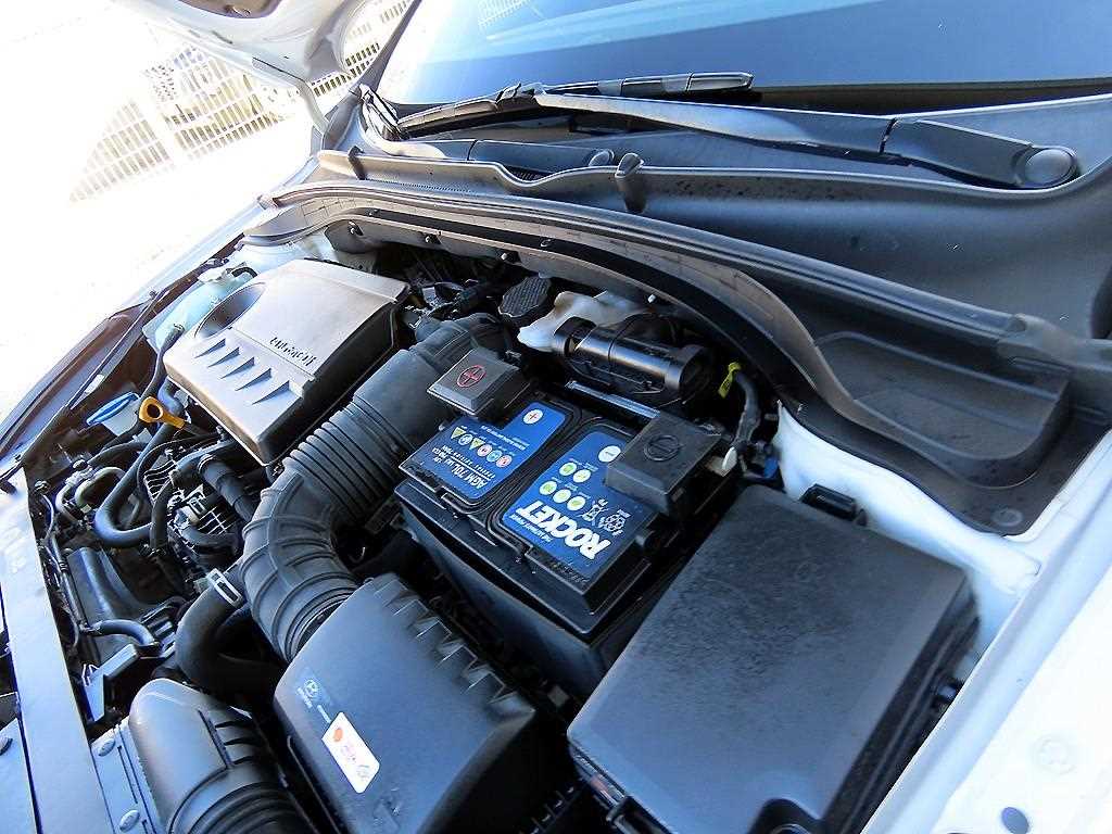 HYUNDAI i30 2018 - Importación desde Corea - HF Imports Iquique - Foto 17