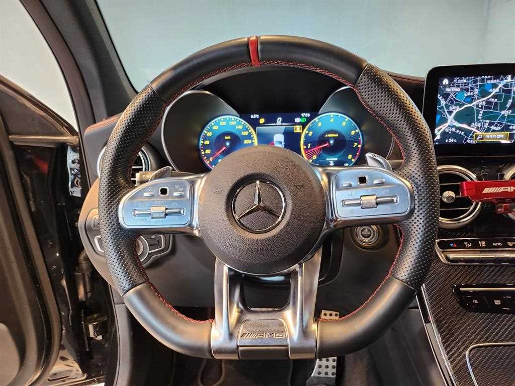 Mercedes Benz GLC Class - Vista 9