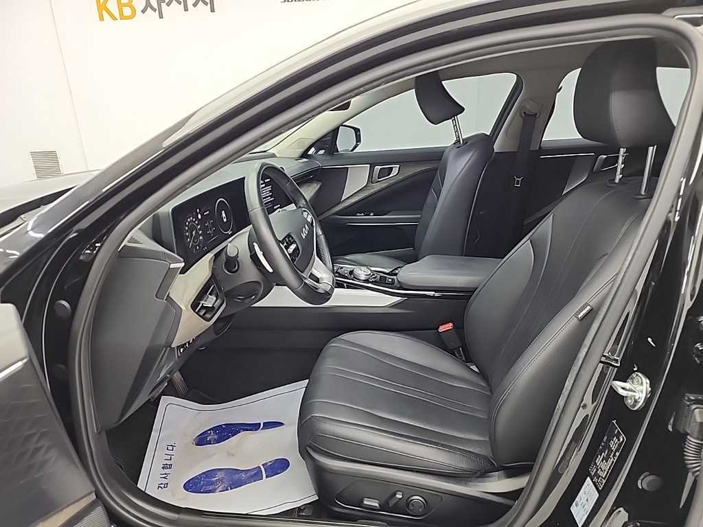 KIA K8 - Vista 11