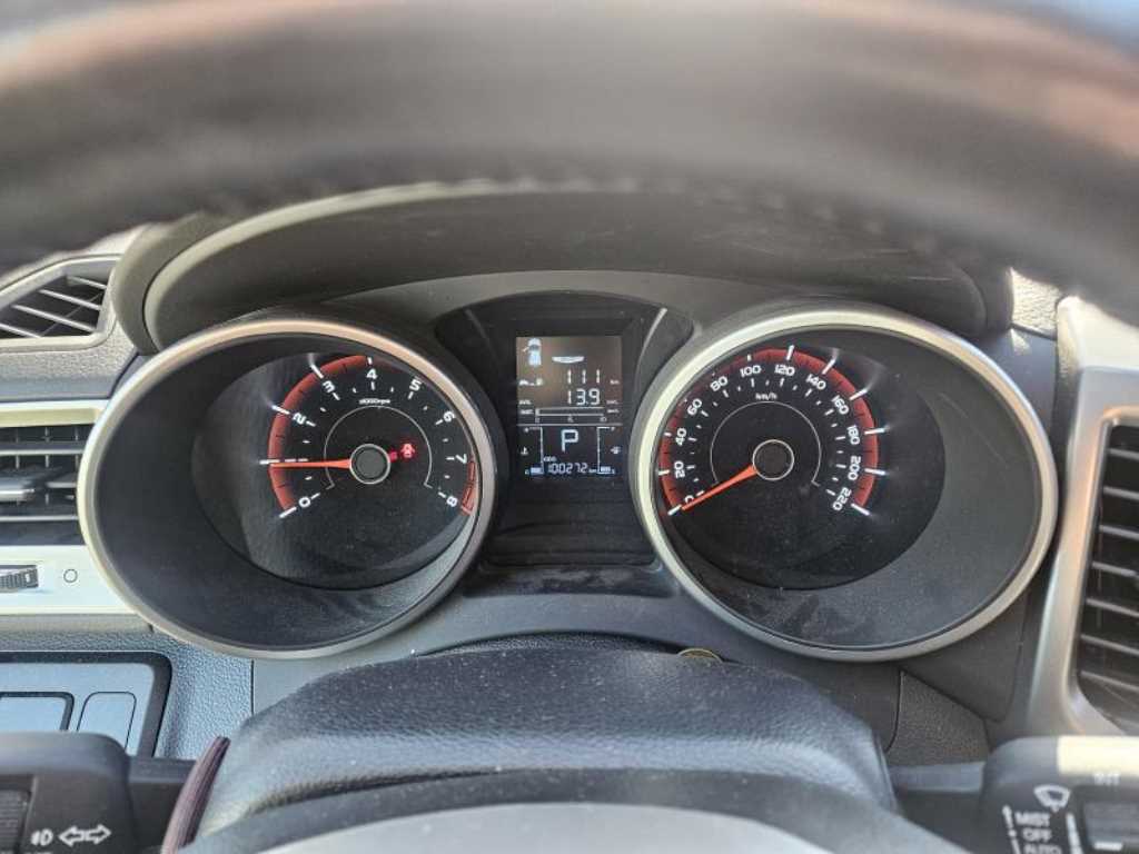 Ssangyong Tivoli - Vista 6