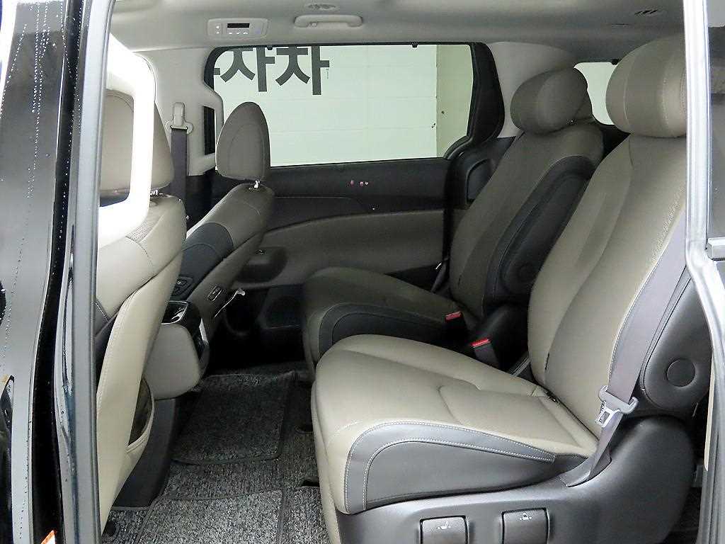 KIA Carnival 2025 Negro - Importación desde Corea - HF Imports Iquique - Foto 14