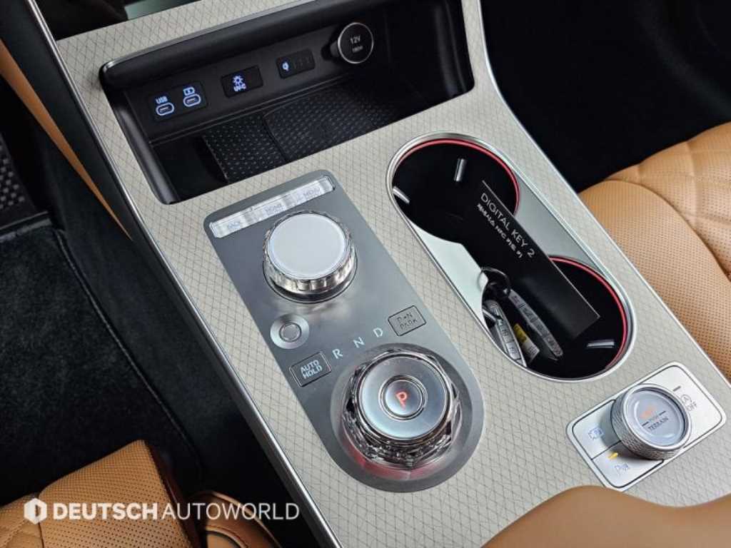 Genesis GV80 - Vista 9