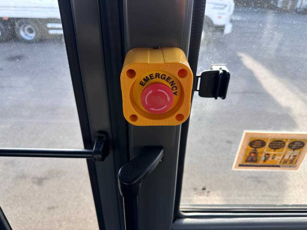 medium and large bus Hyundai bus 2011 Amarillo - Importación desde Corea - HF Imports Iquique - Foto 18