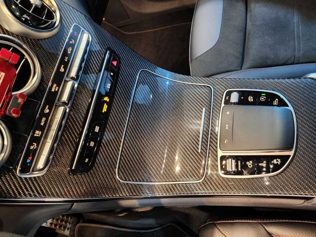 Mercedes Benz GLC Class 2022 Negro - Importación desde Corea - HF Imports Iquique - Foto 13