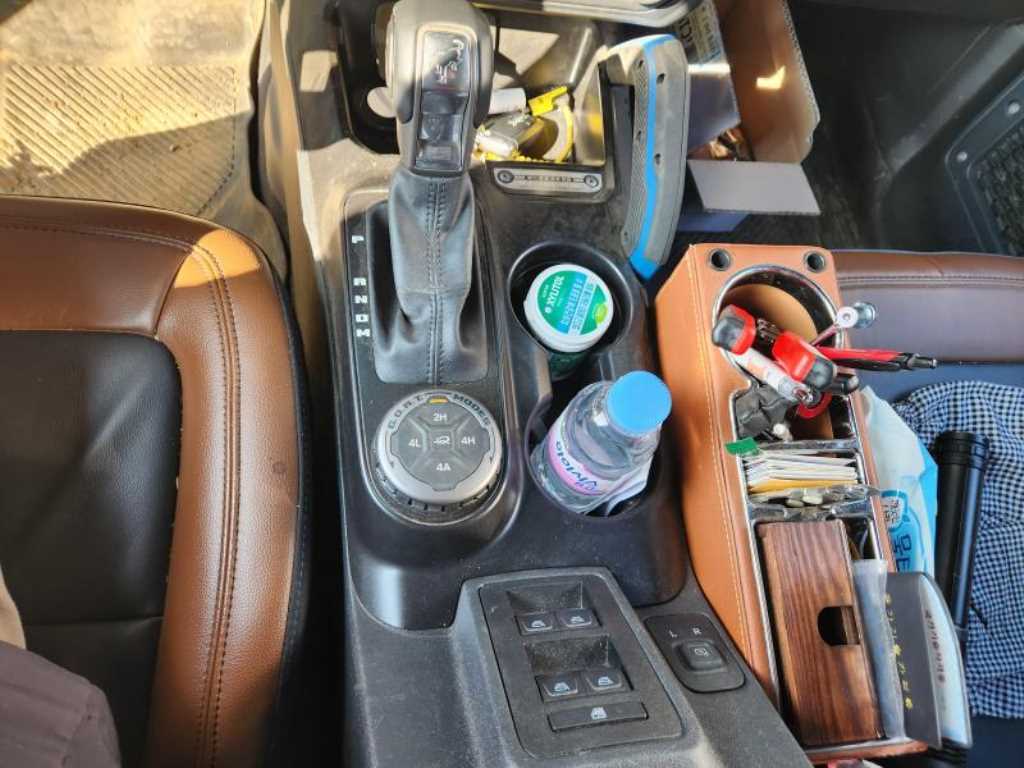 Ford Bronco 2023 Verde - Importación desde Corea - HF Imports Iquique - Foto 17