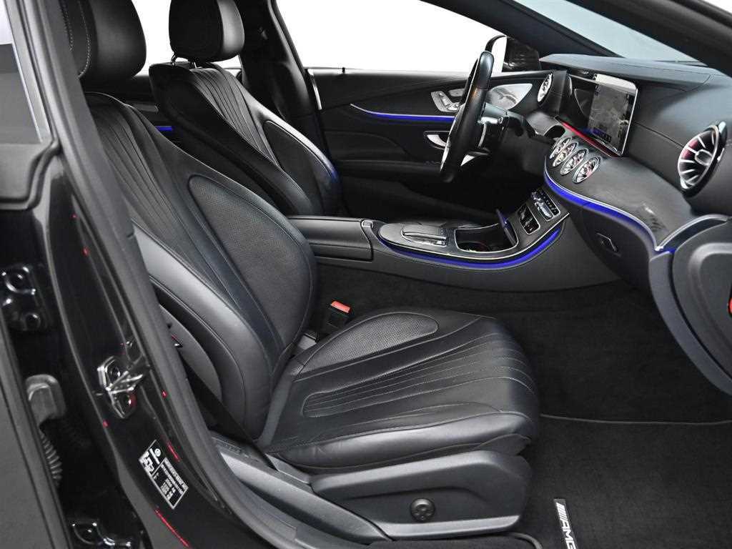 Mercedes Benz CLS Class - Vista 10