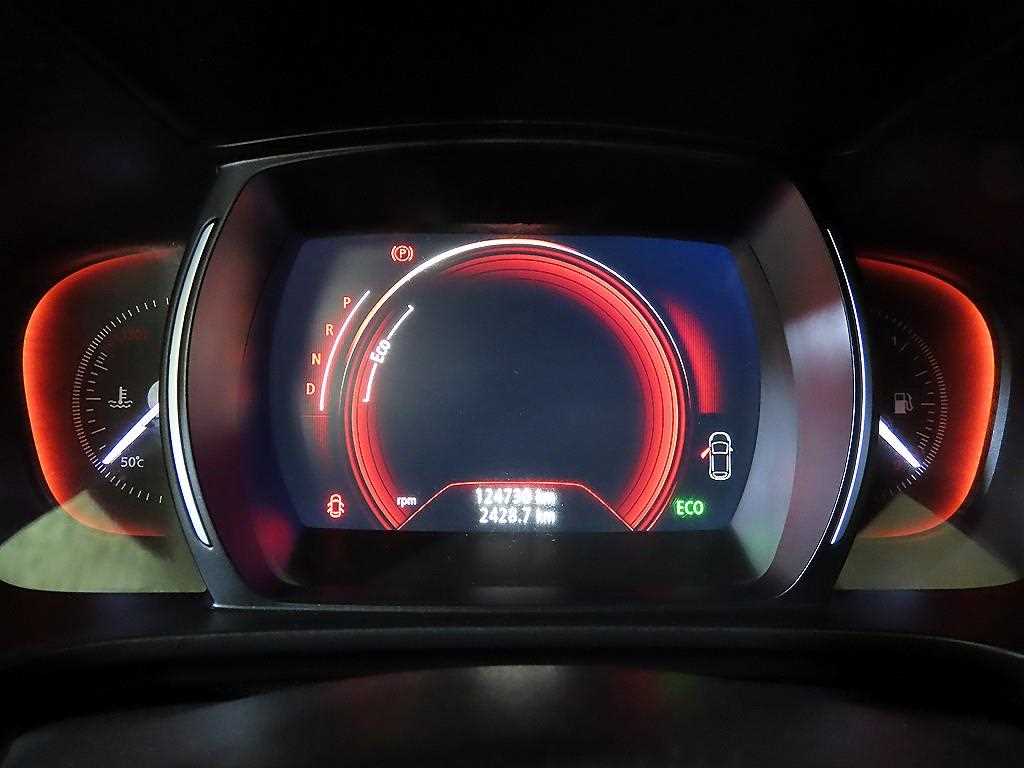 SAMSUNG QM6 - Vista 9