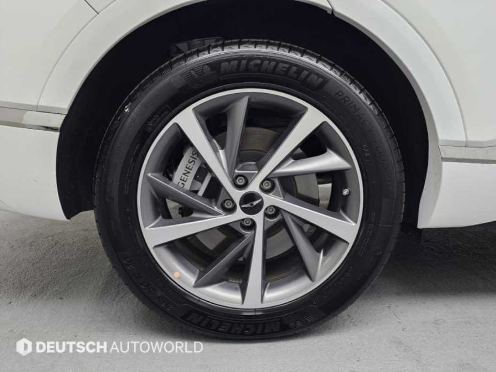 Genesis GV80 - Vista 5