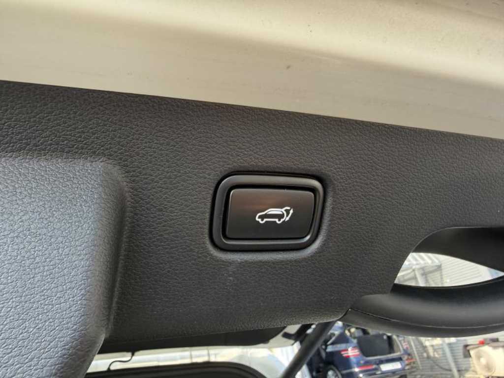 KIA Sportage - Vista 8