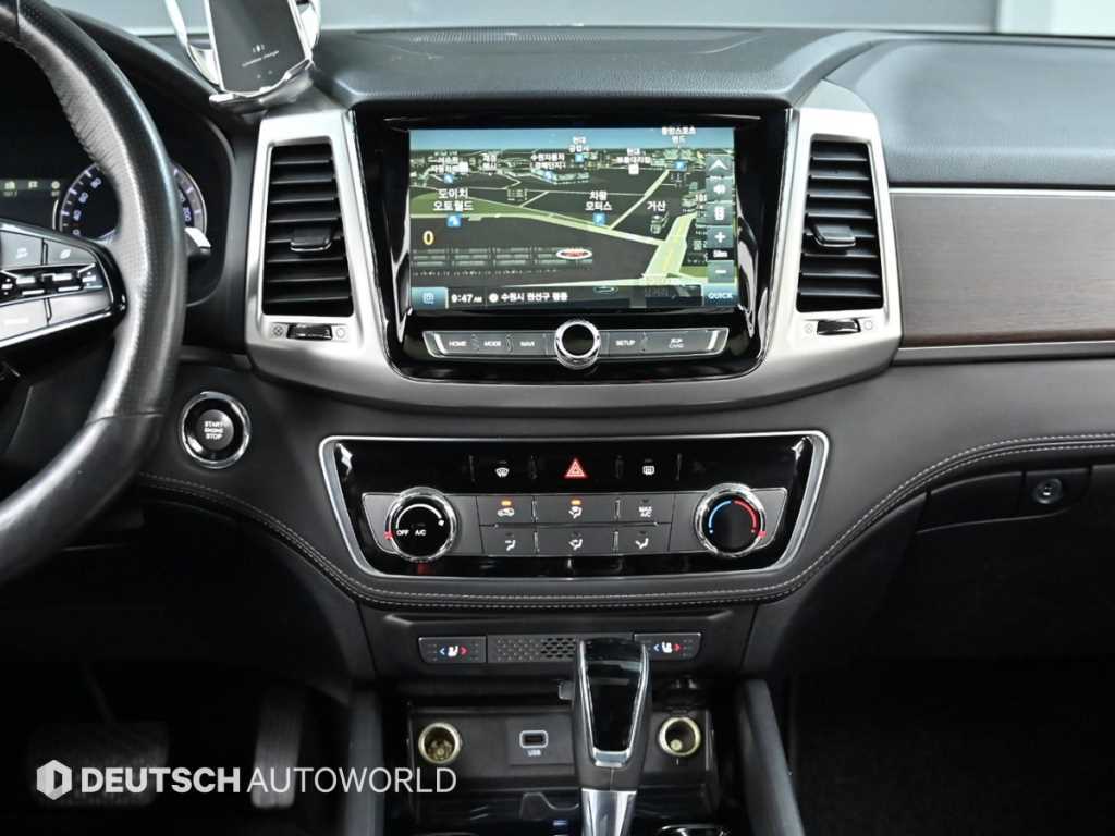 Ssangyong Rexton 2018 Negro - Importación desde Corea - HF Imports Iquique - Foto 14