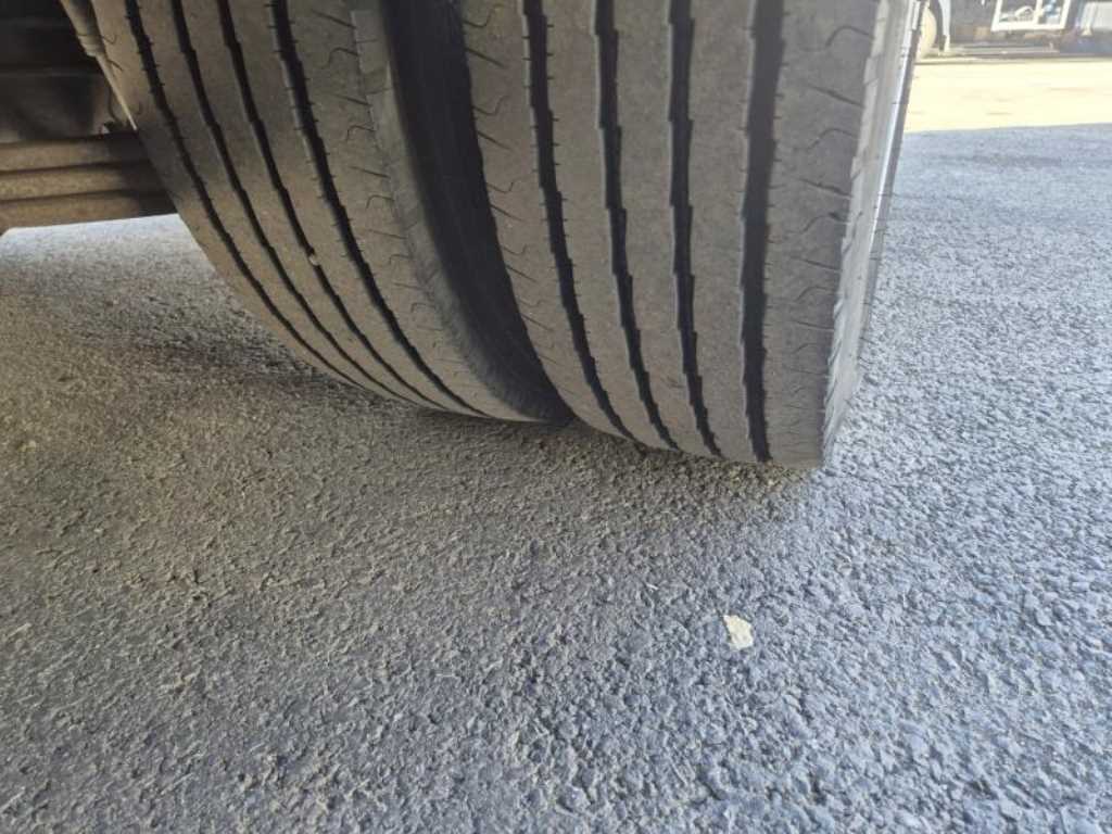 medium and large bus Hyundai bus 2018 the color of pearl - Importación desde Corea - HF Imports Iquique - Foto 14