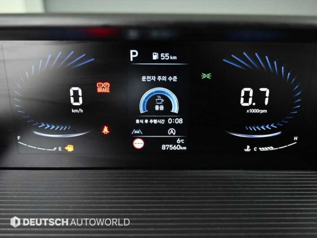 HYUNDAI Staria - Vista 8