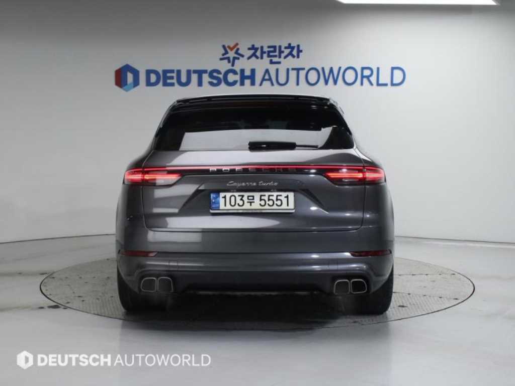 Porsche Cayenne - Vista 4