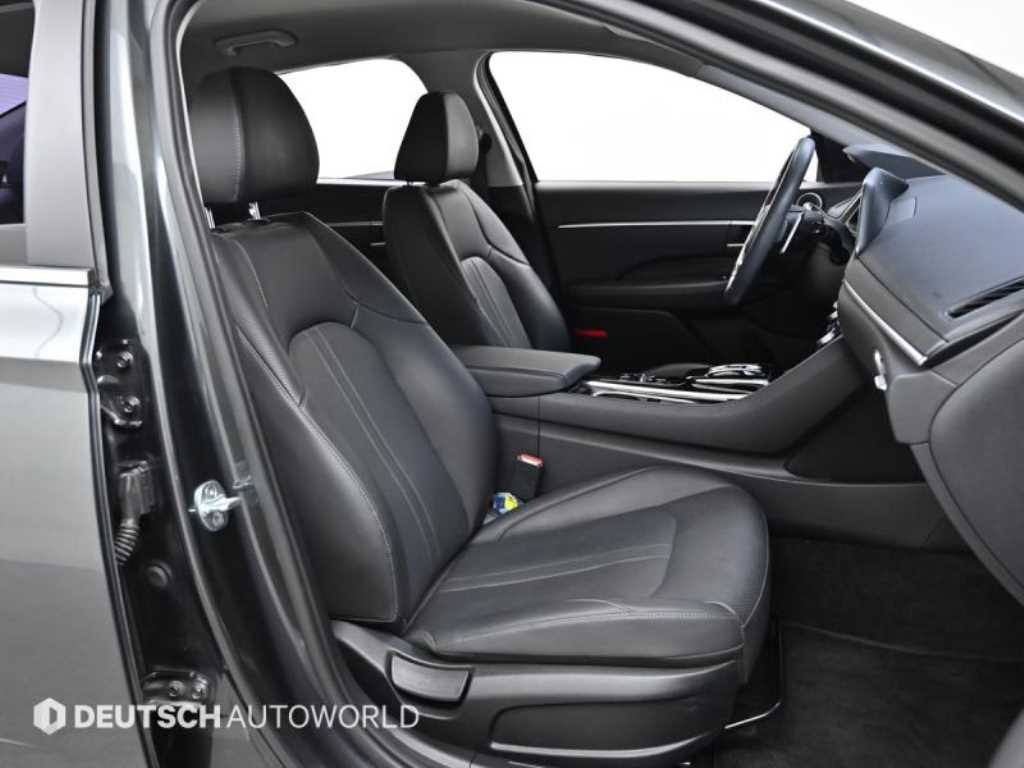 HYUNDAI Sonata - Vista 10