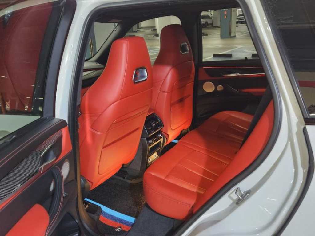 BMW X5M - Vista 7