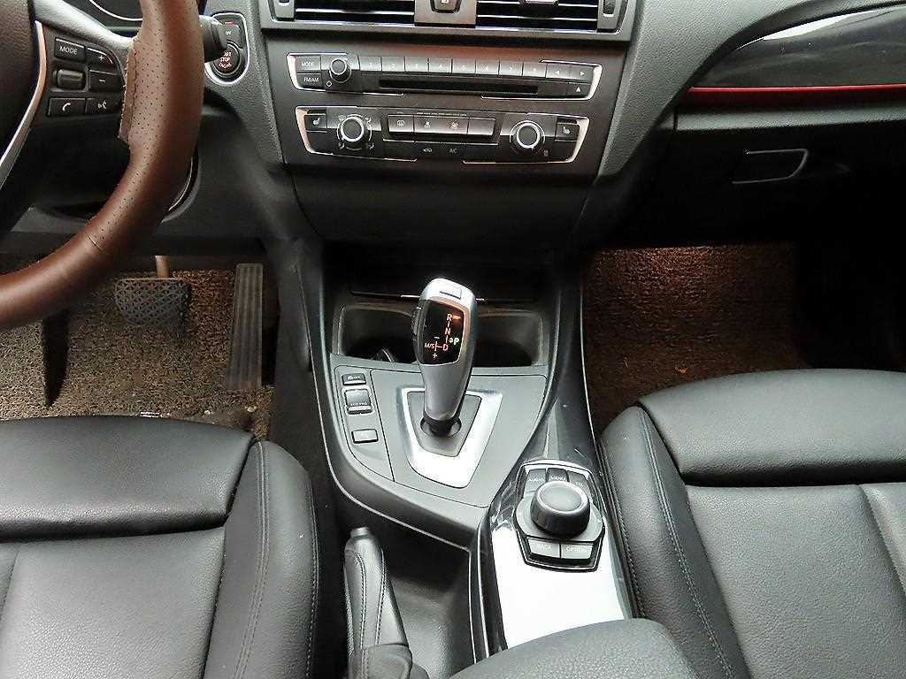 BMW 1 series - Vista 9