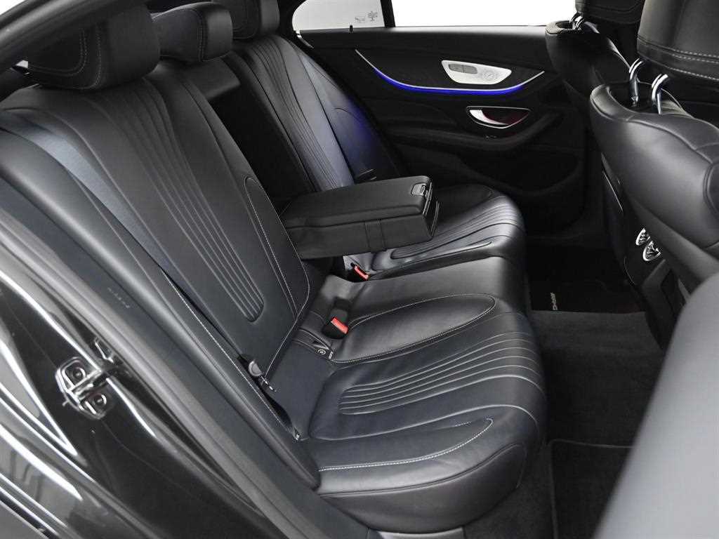 Mercedes Benz CLS Class - Vista 12