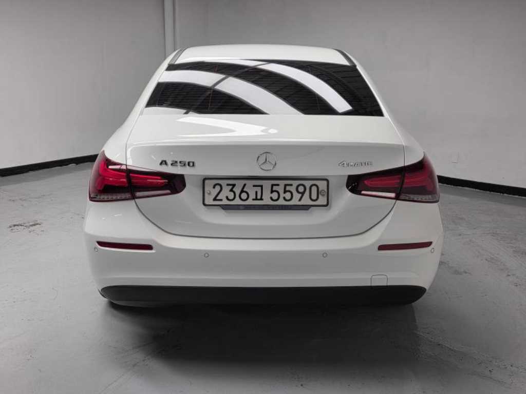 Mercedes Benz A Class - Vista 4