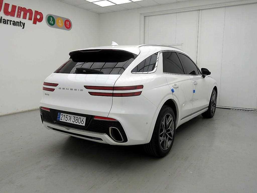 Genesis GV70 - Vista 4