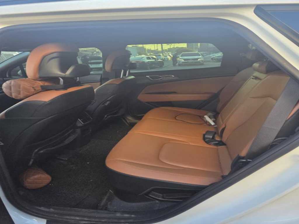 KIA Sportage - Vista 5