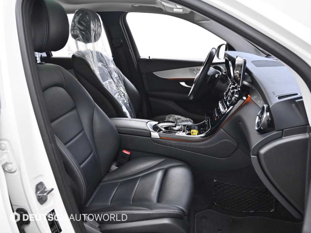 Mercedes Benz GLC Class - Vista 10