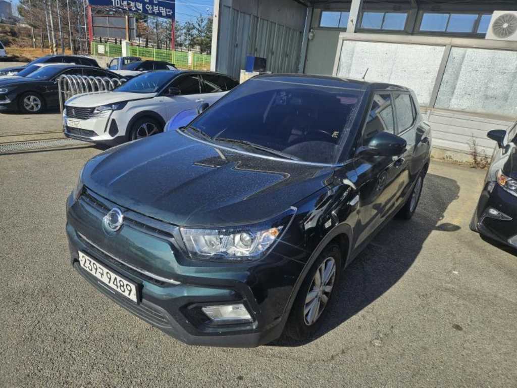 Ssangyong Tivoli 2018 - Importación desde Corea - HF Imports Iquique - Foto 1