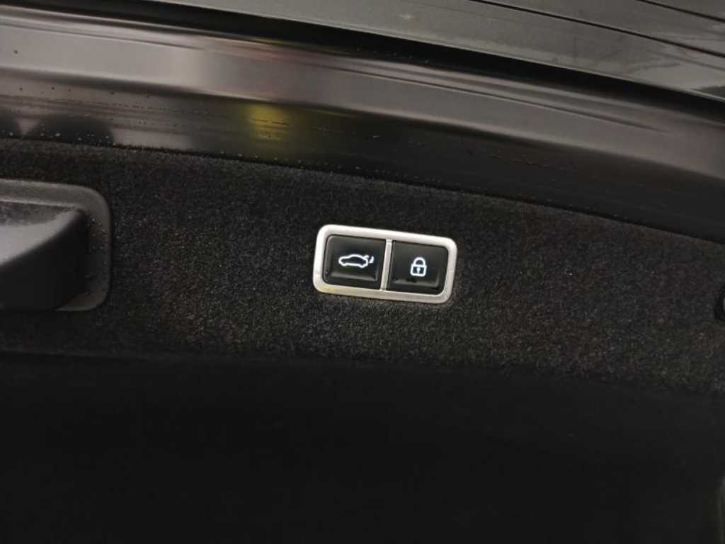 Genesis G90 2022 Negro - Importación desde Corea - HF Imports Iquique - Foto 17