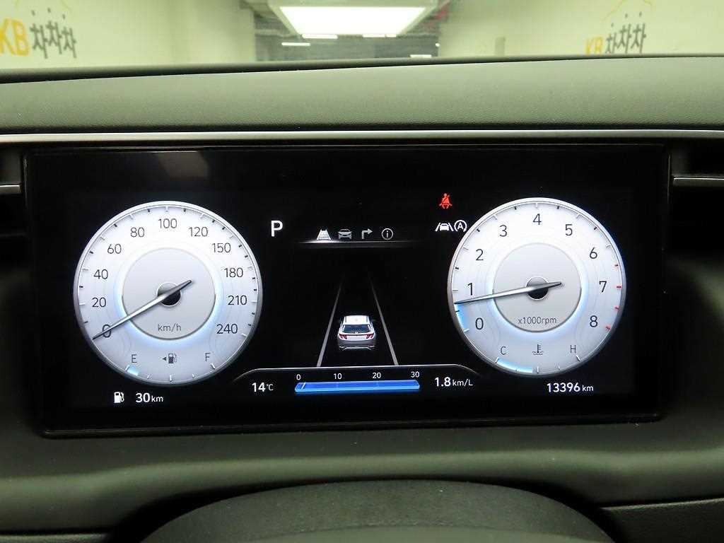 HYUNDAI Tucson - Vista 5