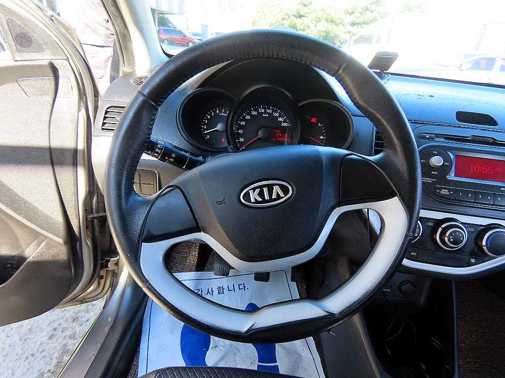 KIA Morning - Vista 8