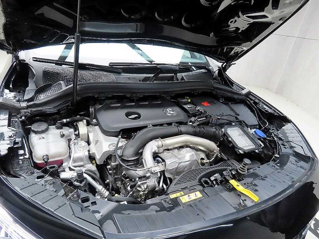 Mercedes Benz GLA Class 2025 Negro - Importación desde Corea - HF Imports Iquique - Foto 18