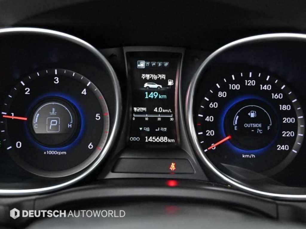 HYUNDAI Maxcruz - Vista 8