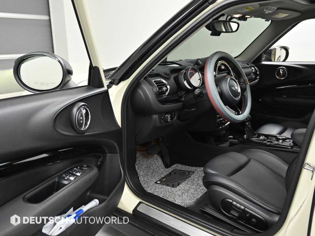 Mini Clubman - Vista 11